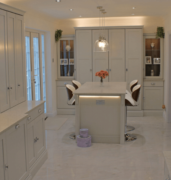 Albany Narrow Shaker